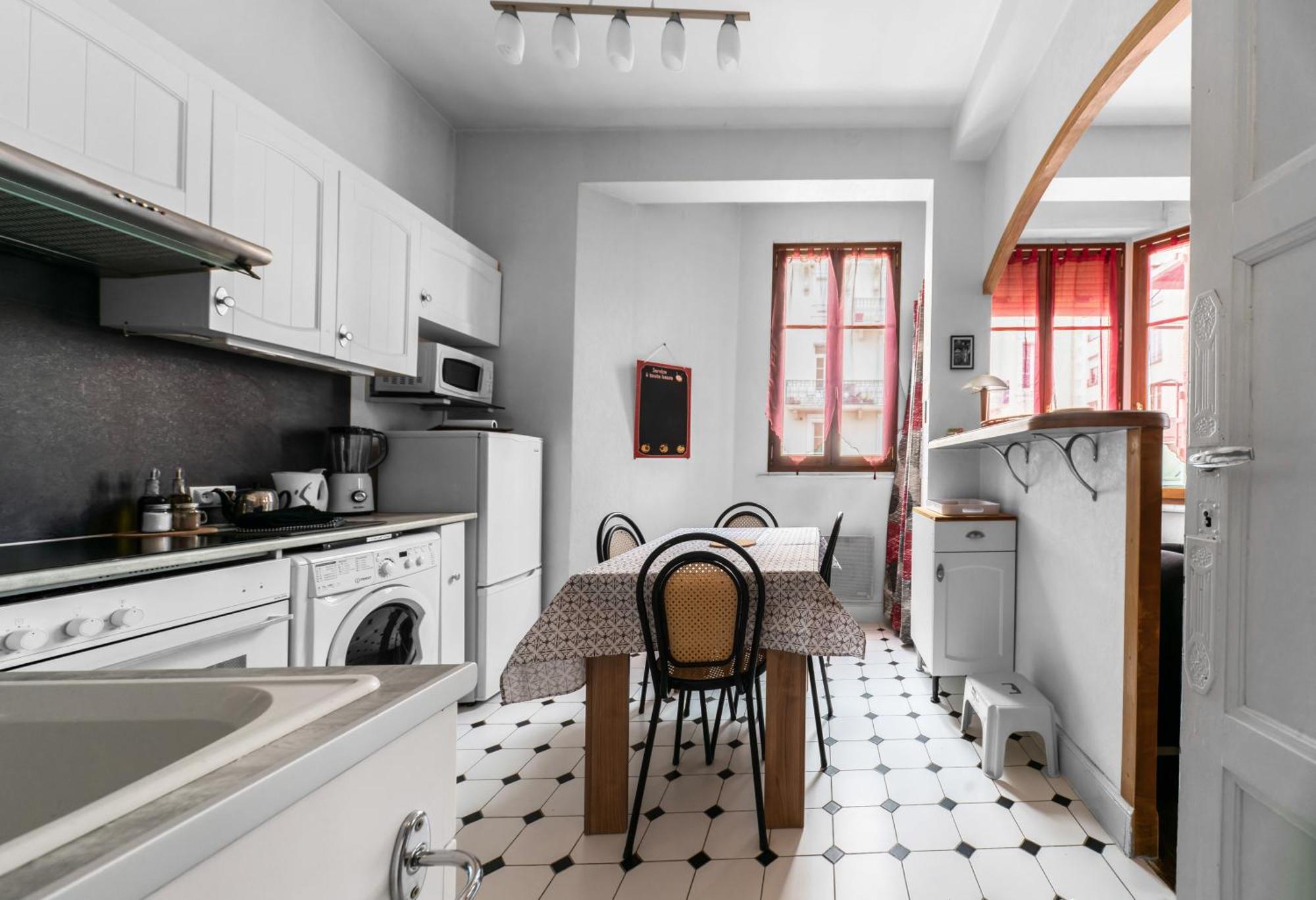 Le Lasteyras - Appartement Charmant En Centre Ville Vichy Dış mekan fotoğraf